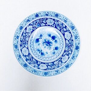 Vintage - Blue Floral Scalloped Japanese Bowl
